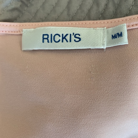 Ricki’s, pink tank top, women’s size medium - Picture 3 of 6